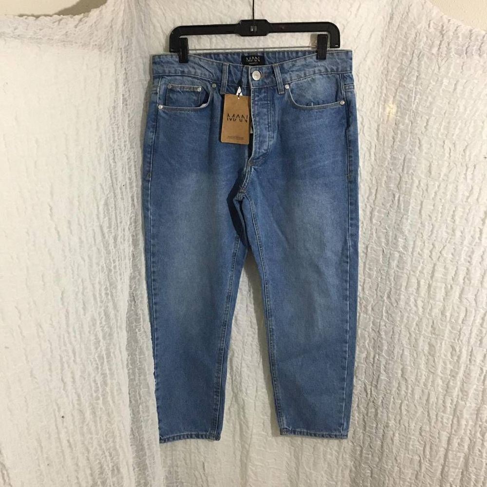 BoohooMan NWT Men's Straight Leg Jeans Size 30 Short